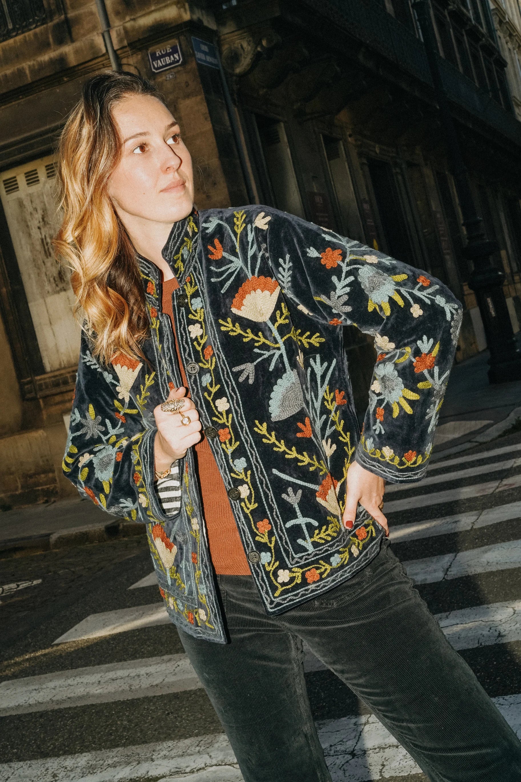 Veste Tara Noire Bleutée