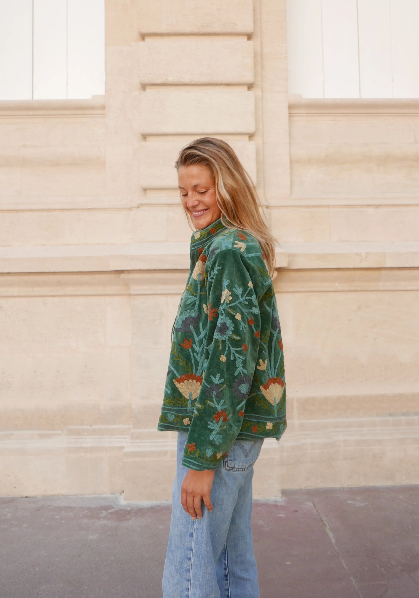 Veste Brodée VERTE, velours & broderies multicolores