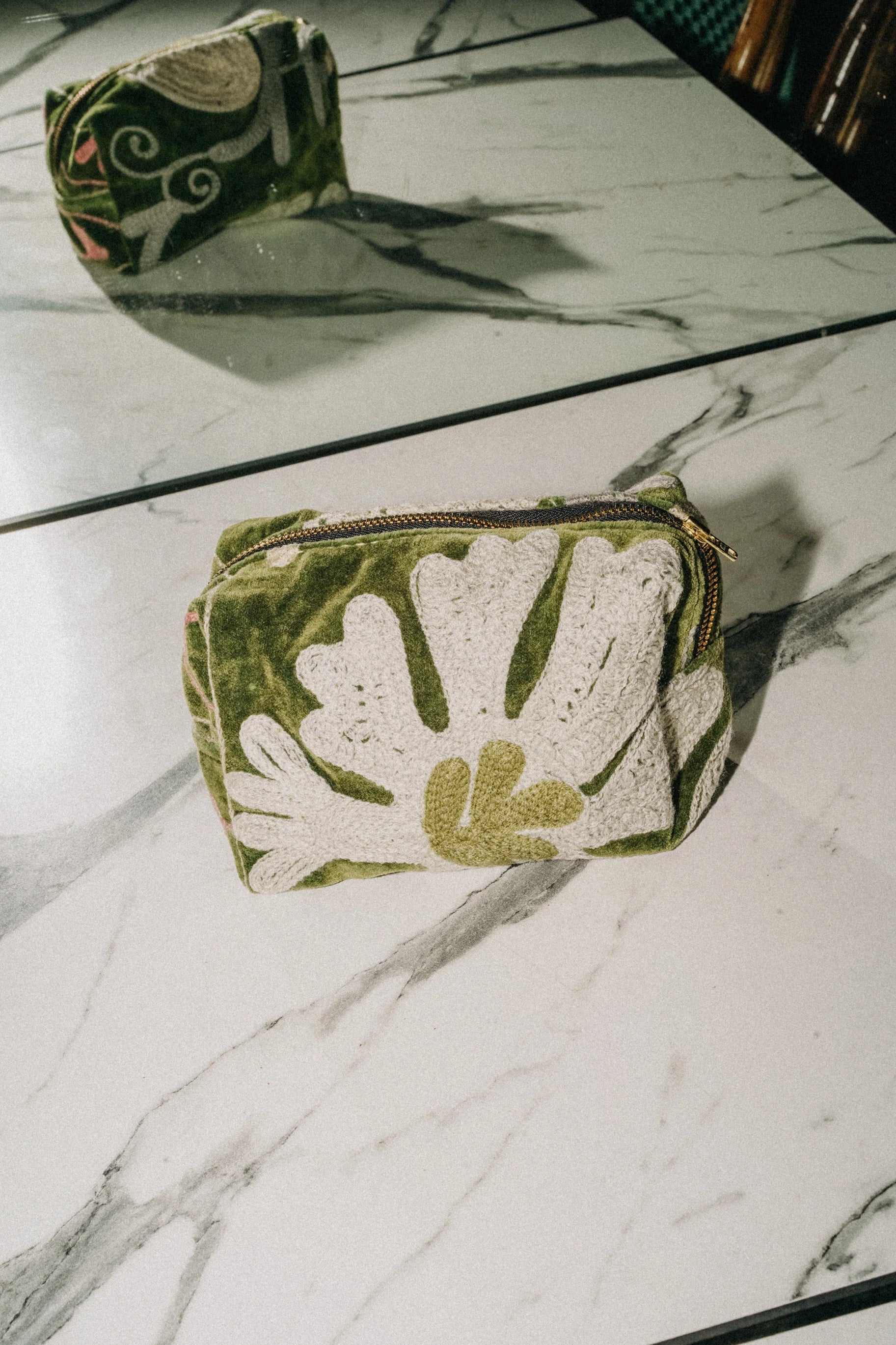 Khaki Green Beauty Kit 