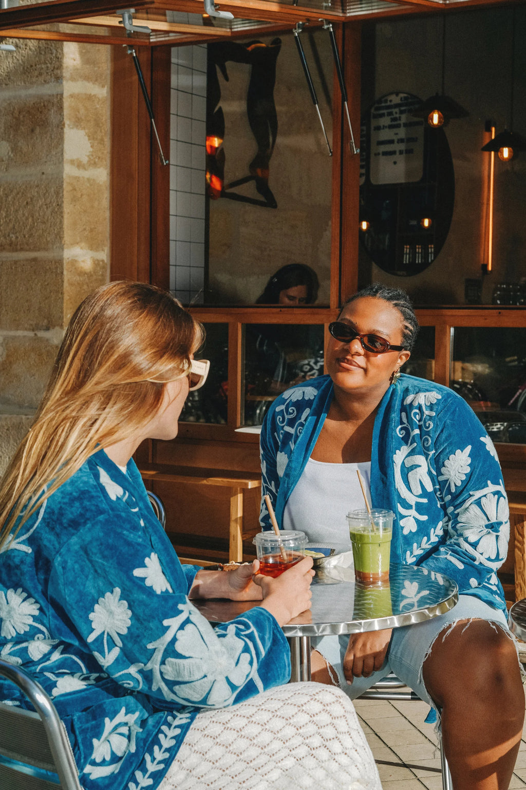 Veste Kimono en velours brodé - Bleu