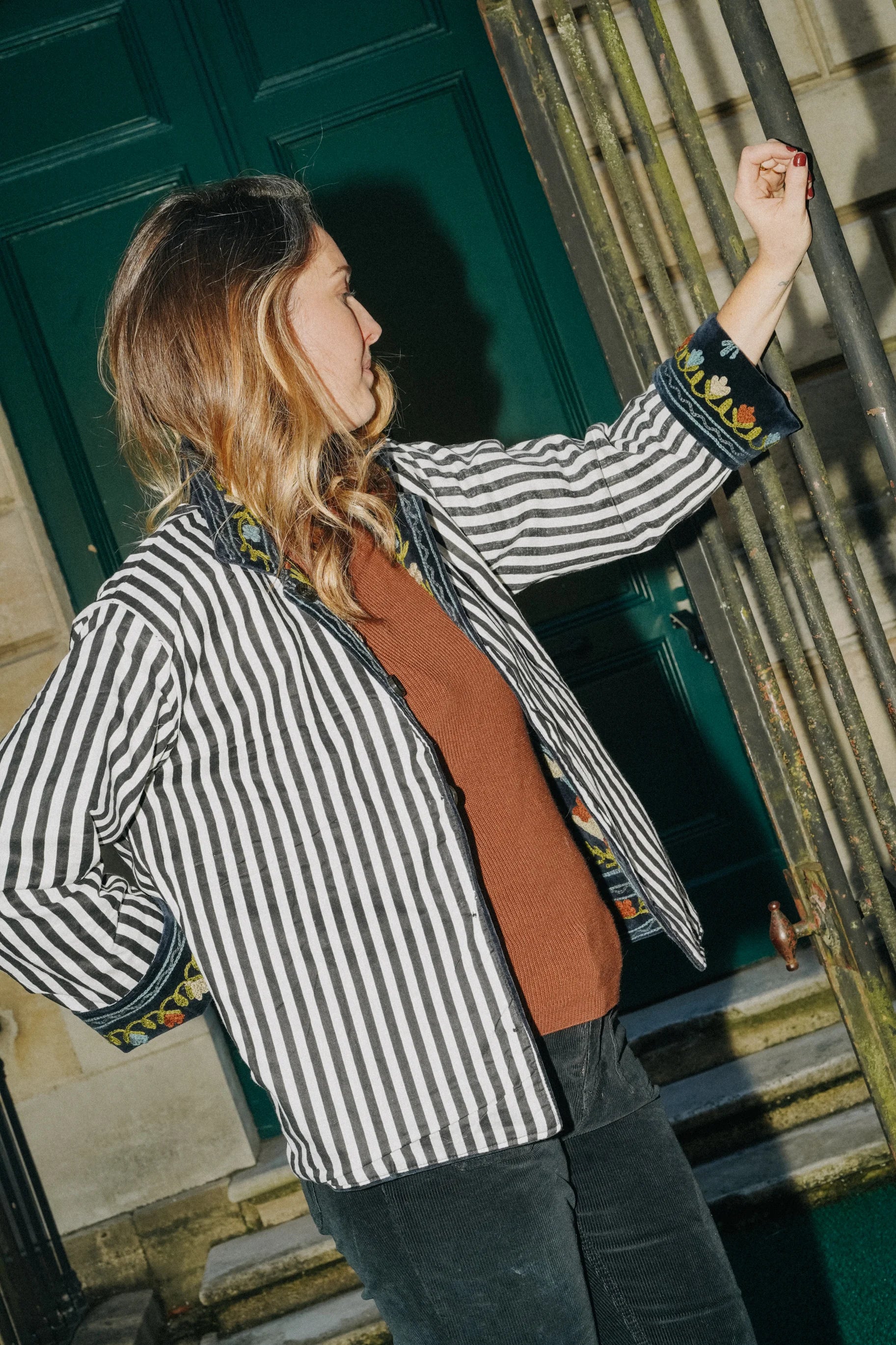 Veste Tara Noire Bleutée