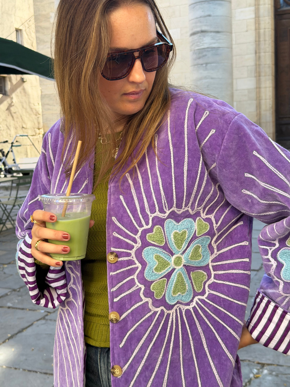 Veste en velours brodé Veda – Violet
