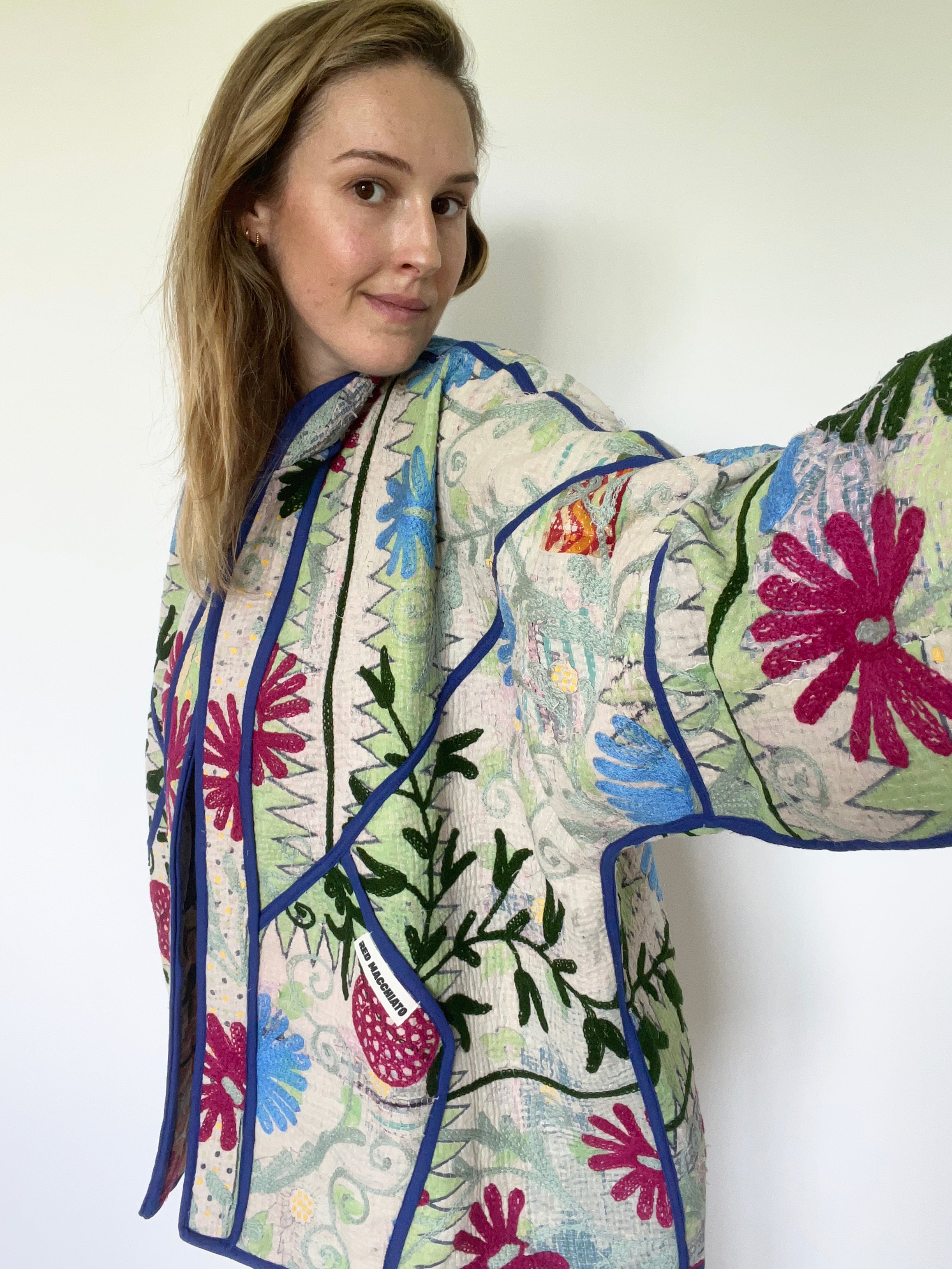 Veste Kantha Brodée Réversible — Pièce Unique N°01