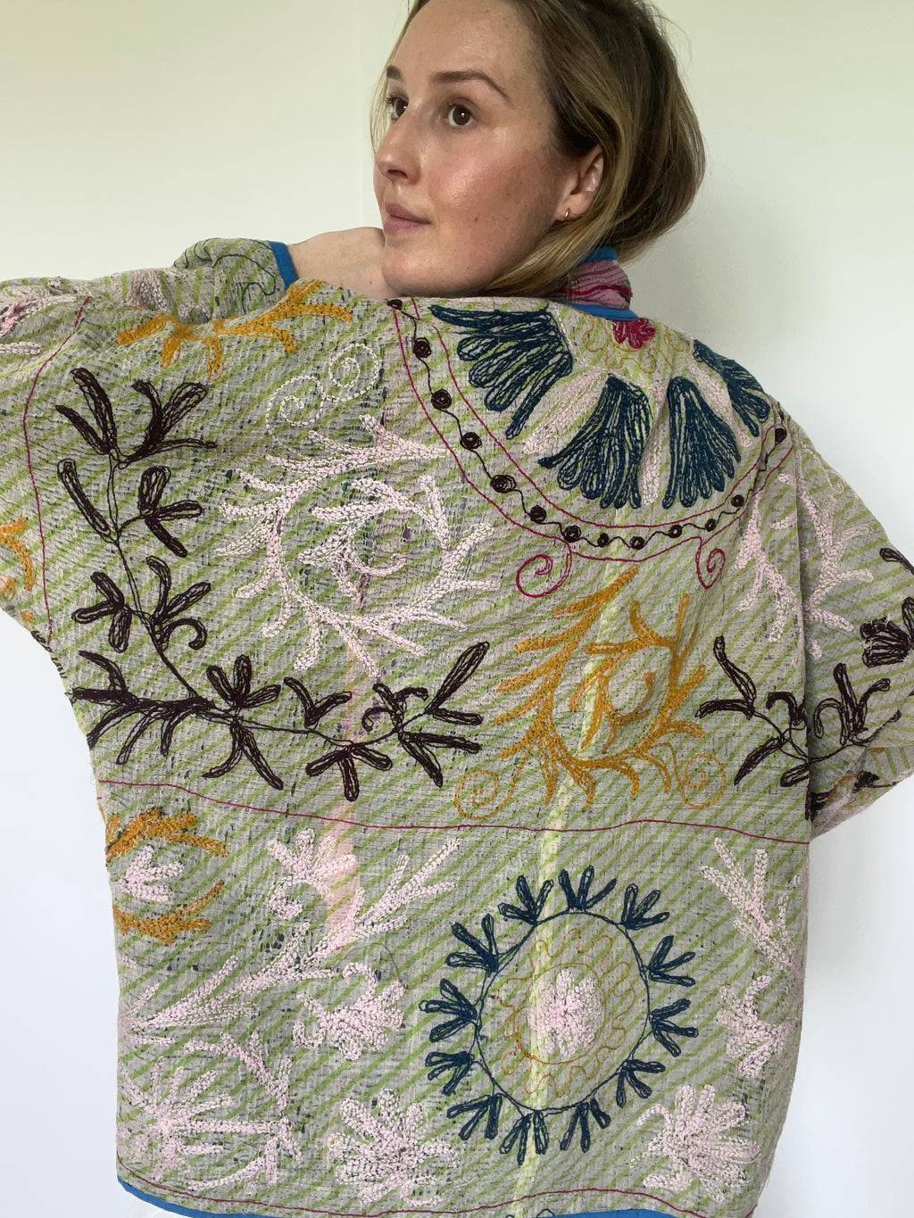 Veste Kantha Brodée Réversible — Pièce Unique N°21