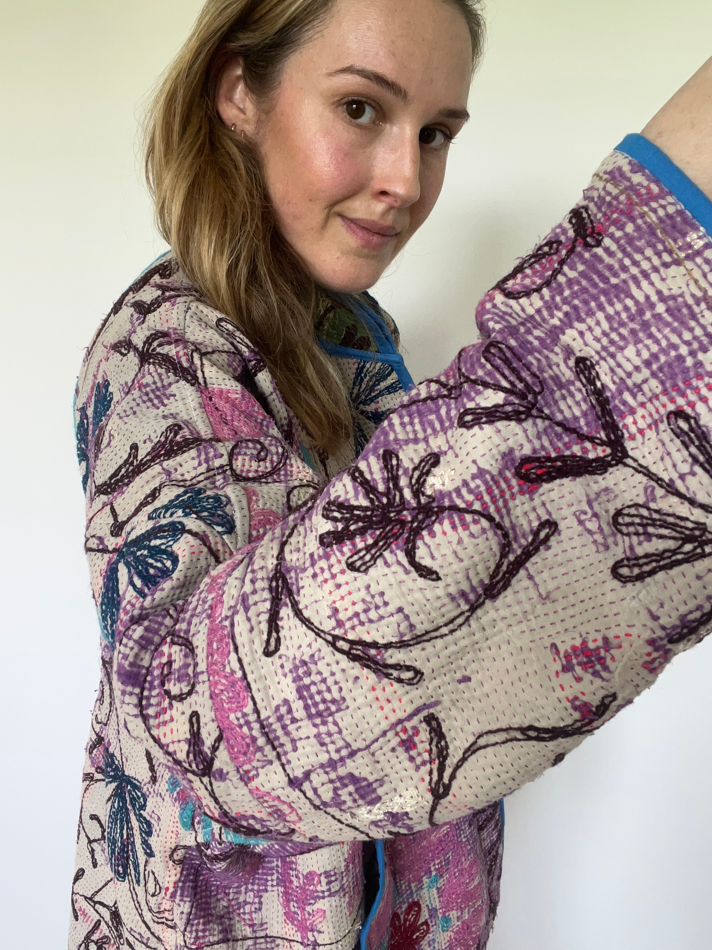 Veste Kantha Brodée Réversible — Pièce Unique N°22