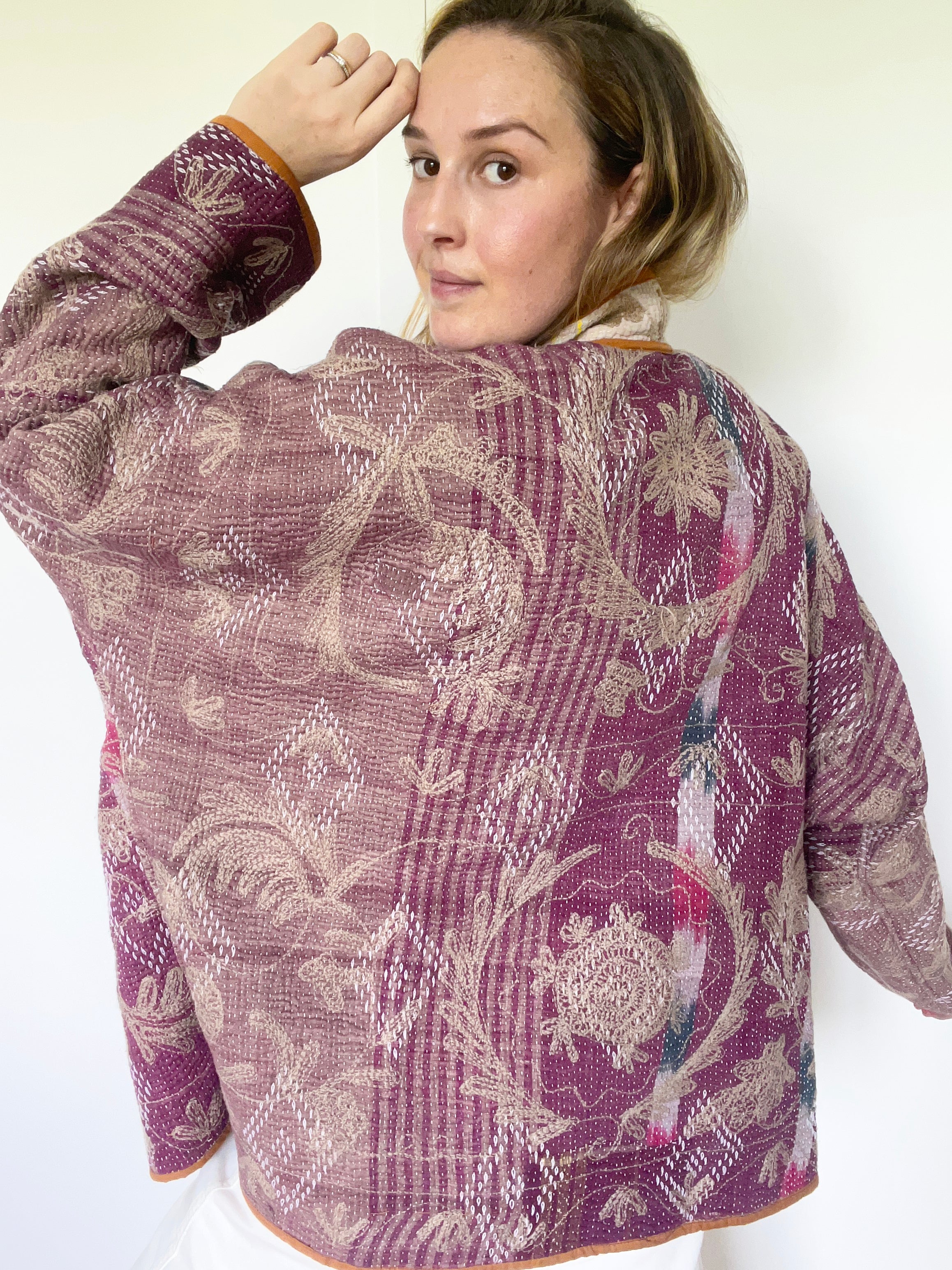 Veste Kantha Brodée Réversible — Pièce Unique N°03