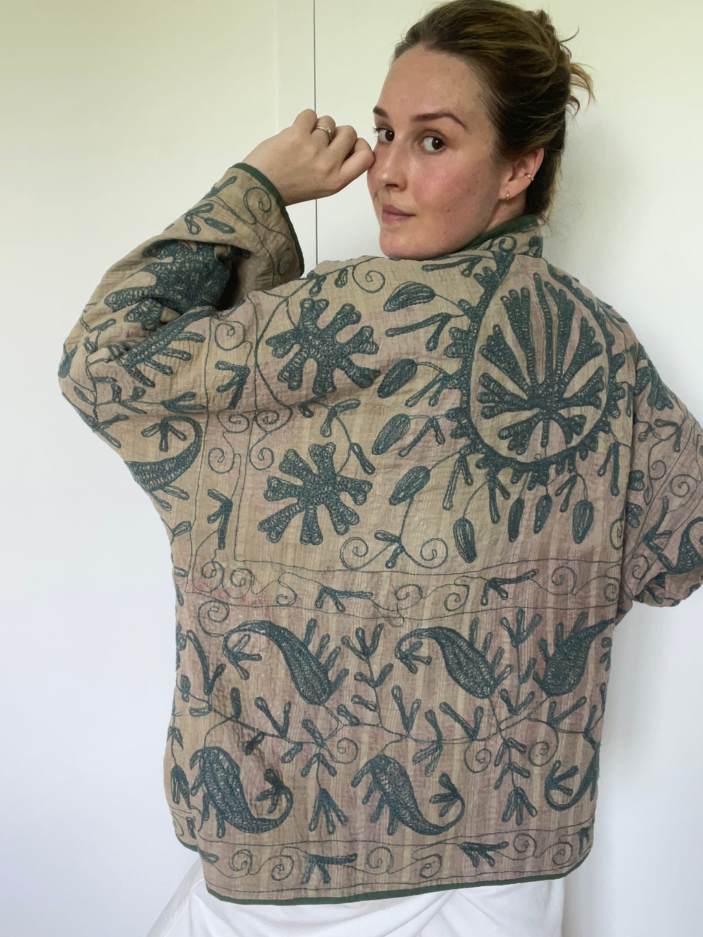 Veste Kantha Brodée Réversible — Pièce Unique N°24