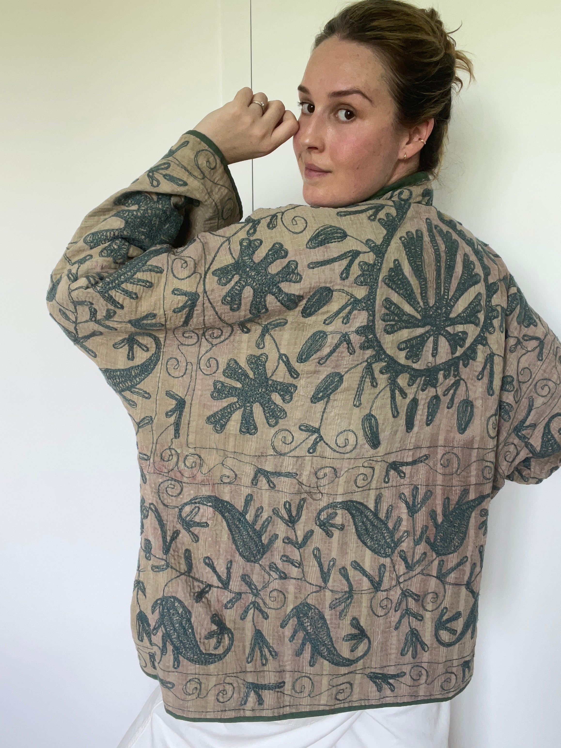Veste Kantha Brodée Réversible — Pièce Unique N°24
