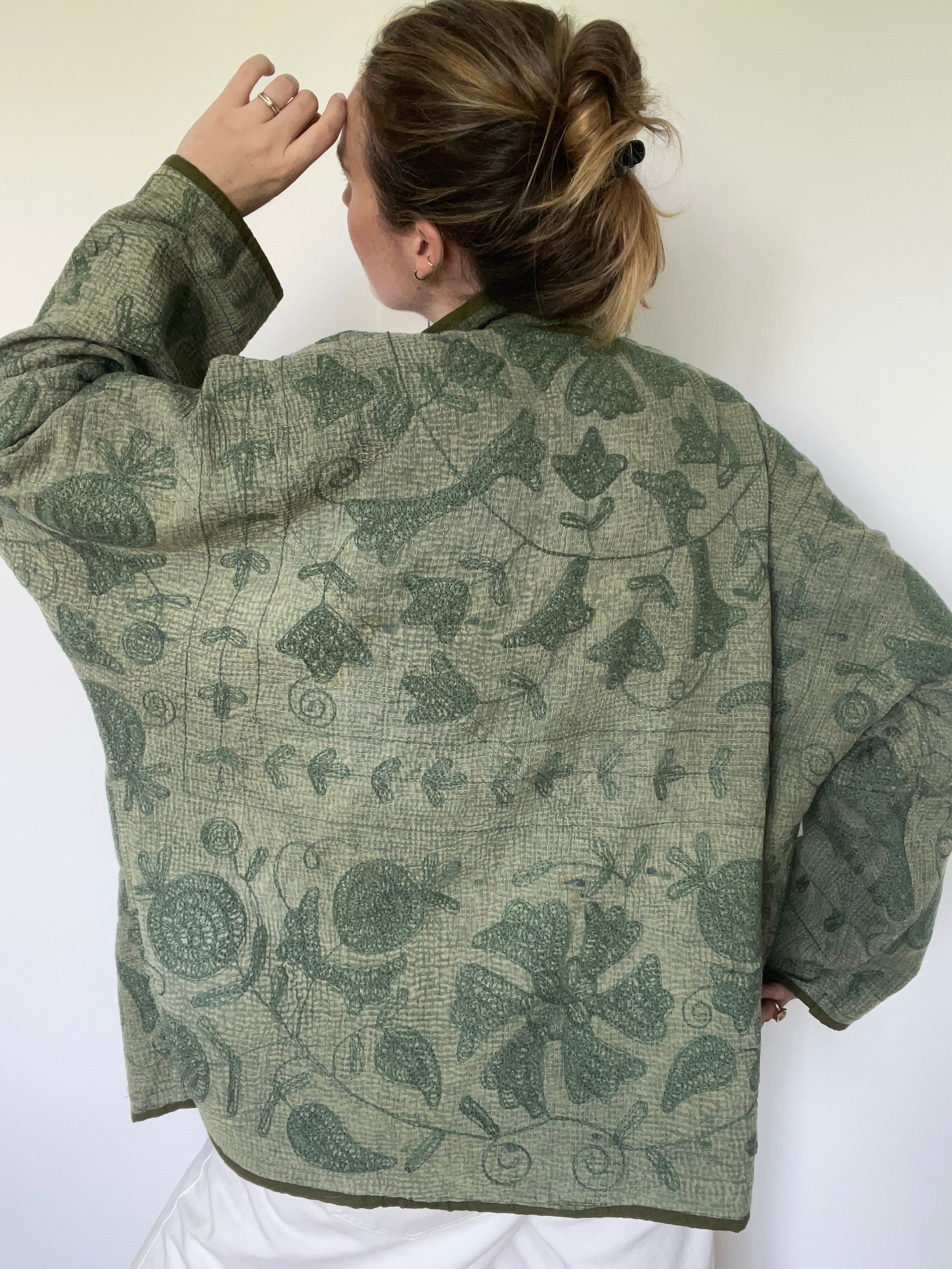 Veste Kantha Brodée Réversible — Pièce Unique N°26