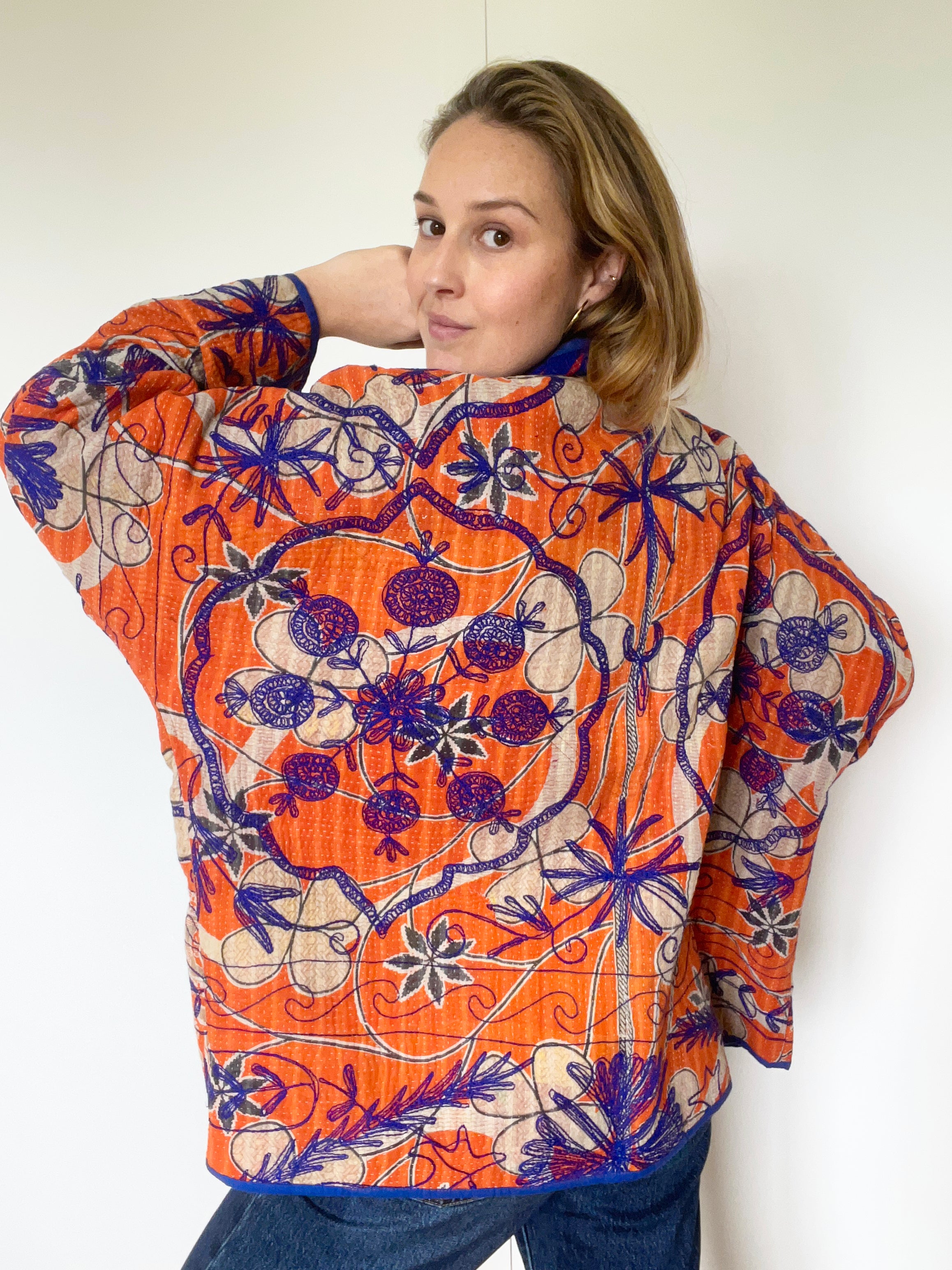 Veste Kantha Brodée Réversible — Pièce Unique N°04