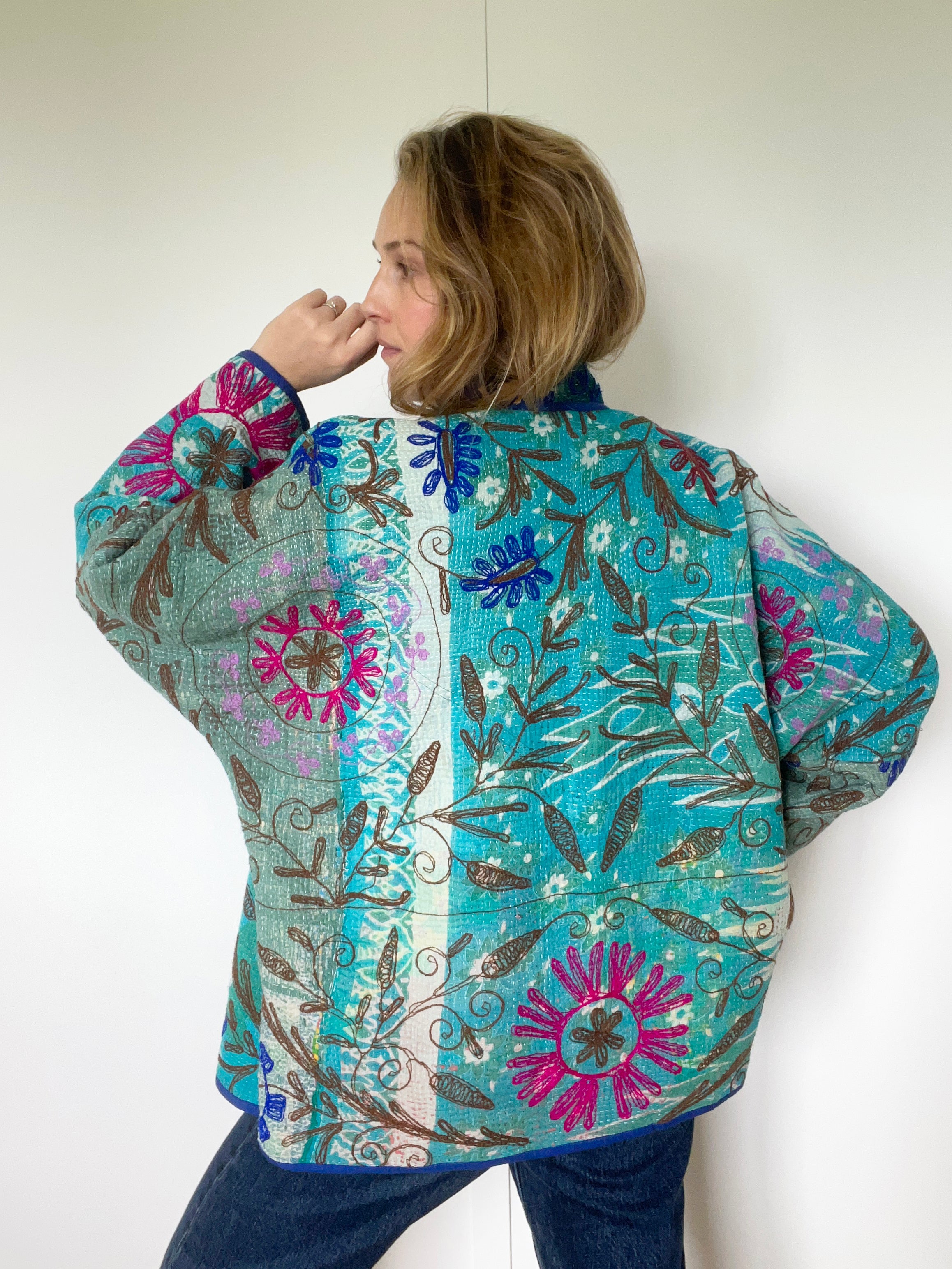 Veste Kantha Brodée Réversible — Pièce Unique N°12