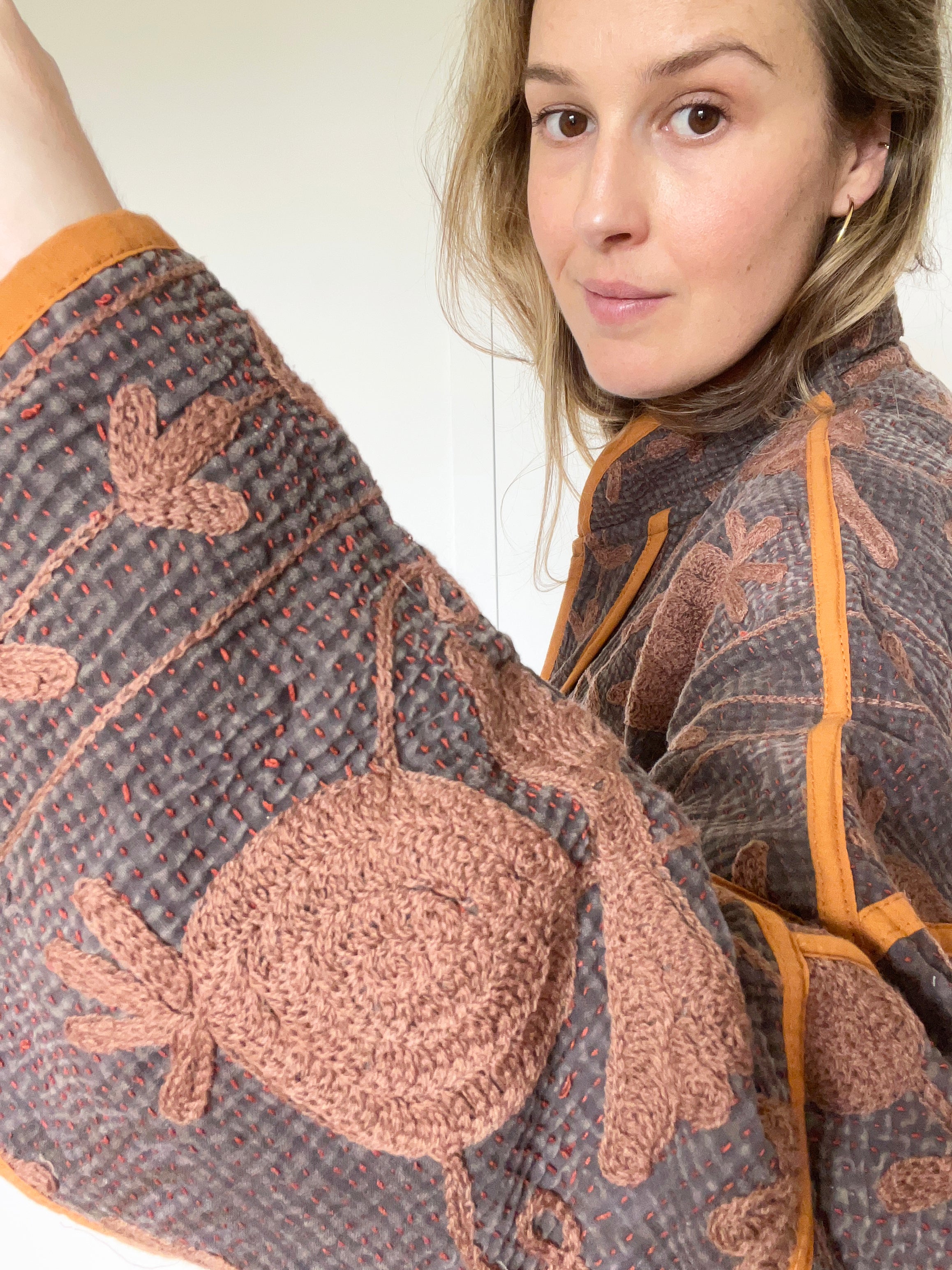 Veste Kantha Brodée Réversible — Pièce Unique N°11