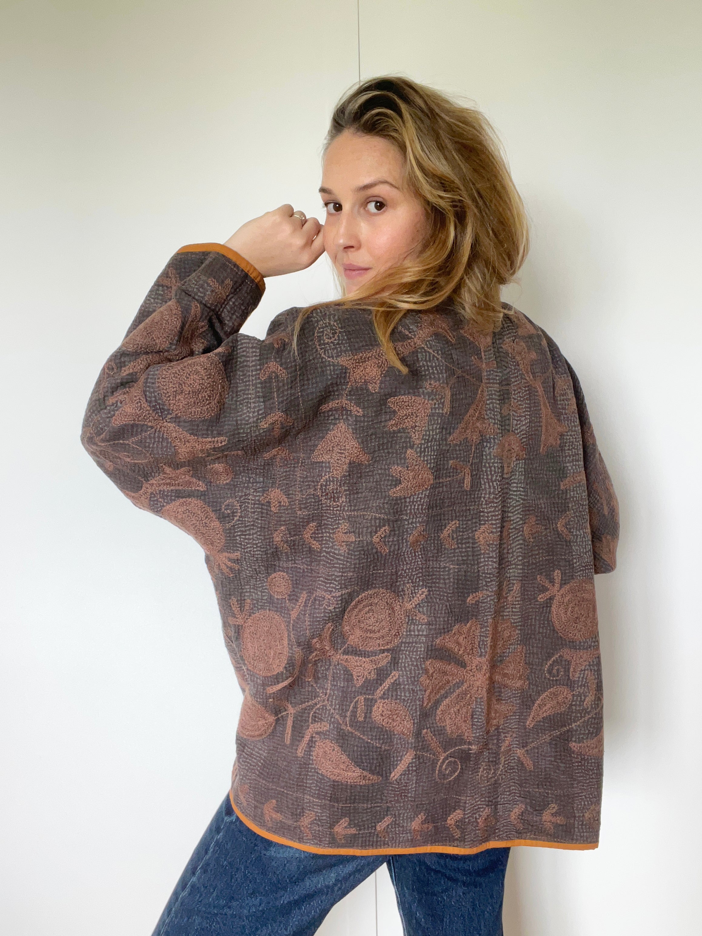 Veste Kantha Brodée Réversible — Pièce Unique N°11