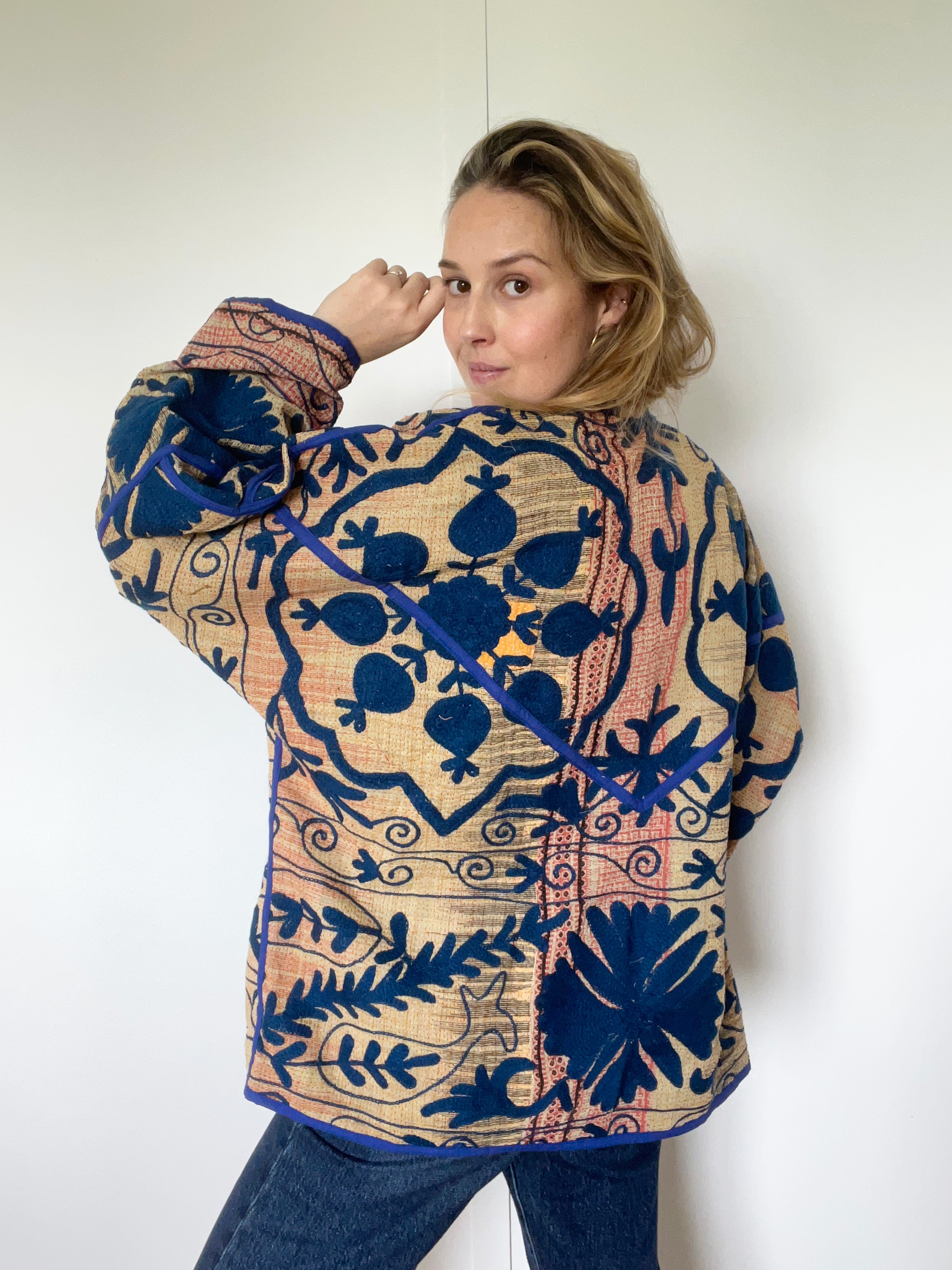 Veste Kantha Brodée Réversible — Pièce Unique N°18