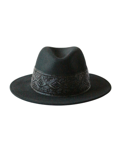 CHAPEAU ROMÉO . Brodé Noir