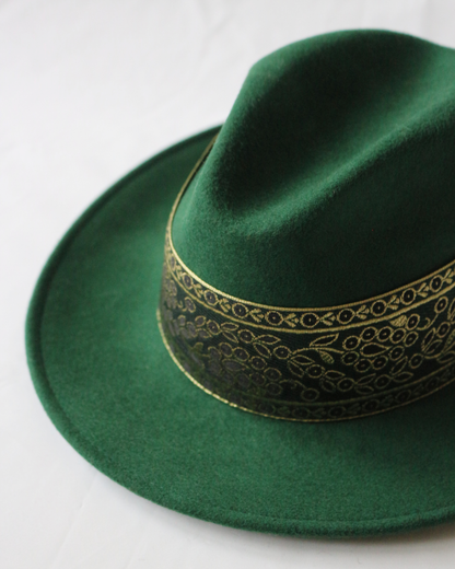 CHAPEAU VASCO . Green Gold