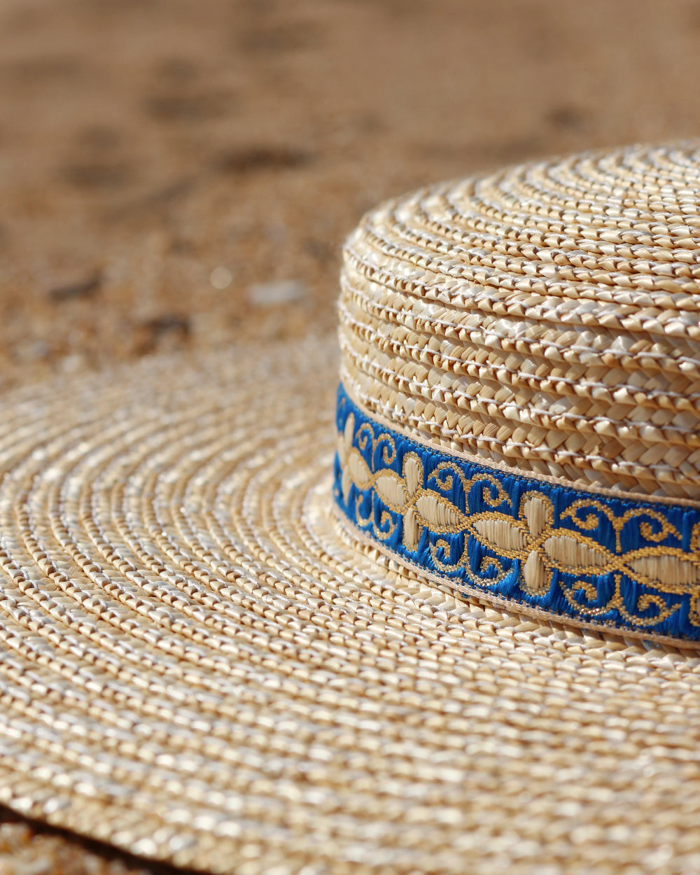 Chapeau de paille Carlota, galon bleu