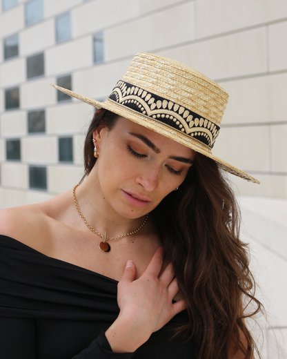 CHAPEAU DANNA . Black