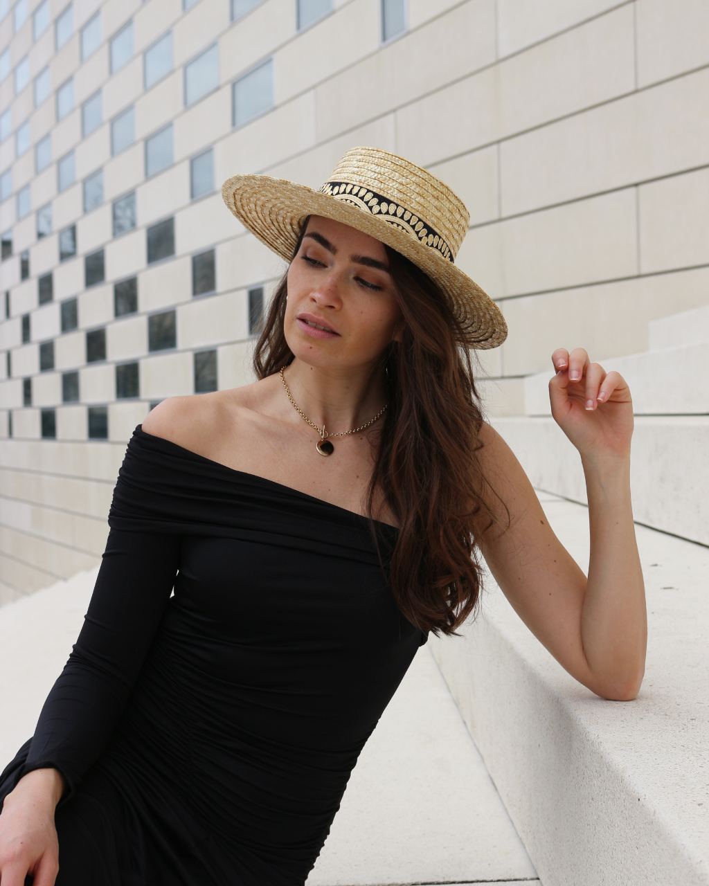 CHAPEAU DANNA . Black