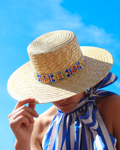 CHAPEAU DANNA . Flower Bleu