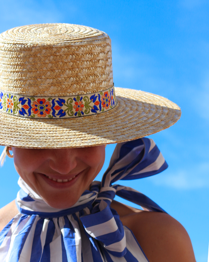 CHAPEAU DANNA . Flower Bleu