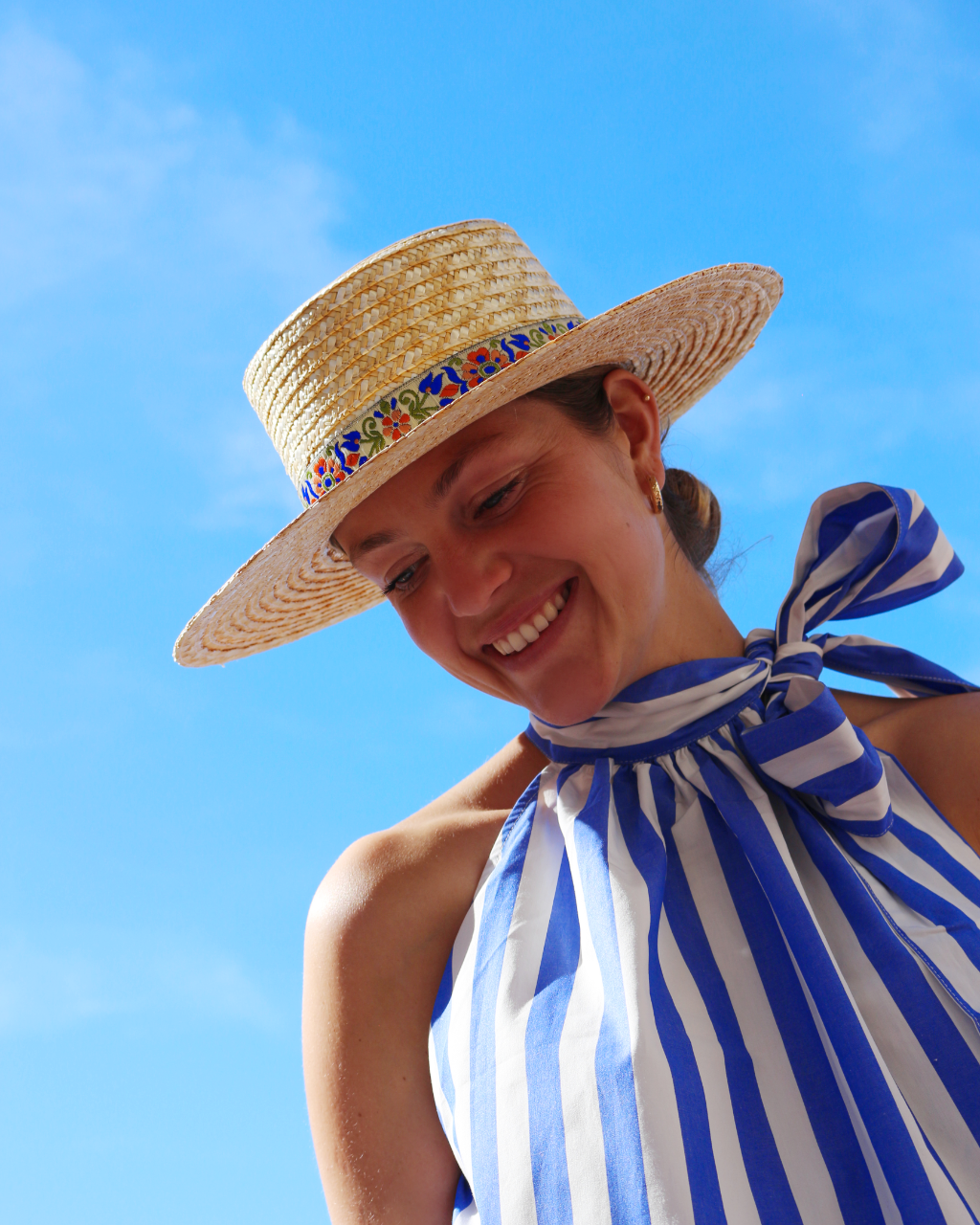 CHAPEAU DANNA . Flower Bleu