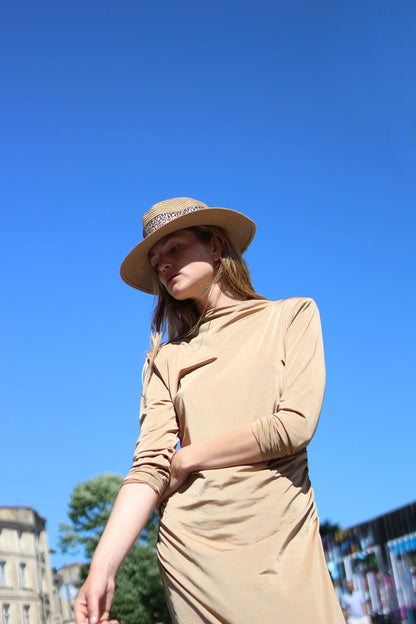 Chapeau de paille SIENNA, galon noir doré. Taille réglable