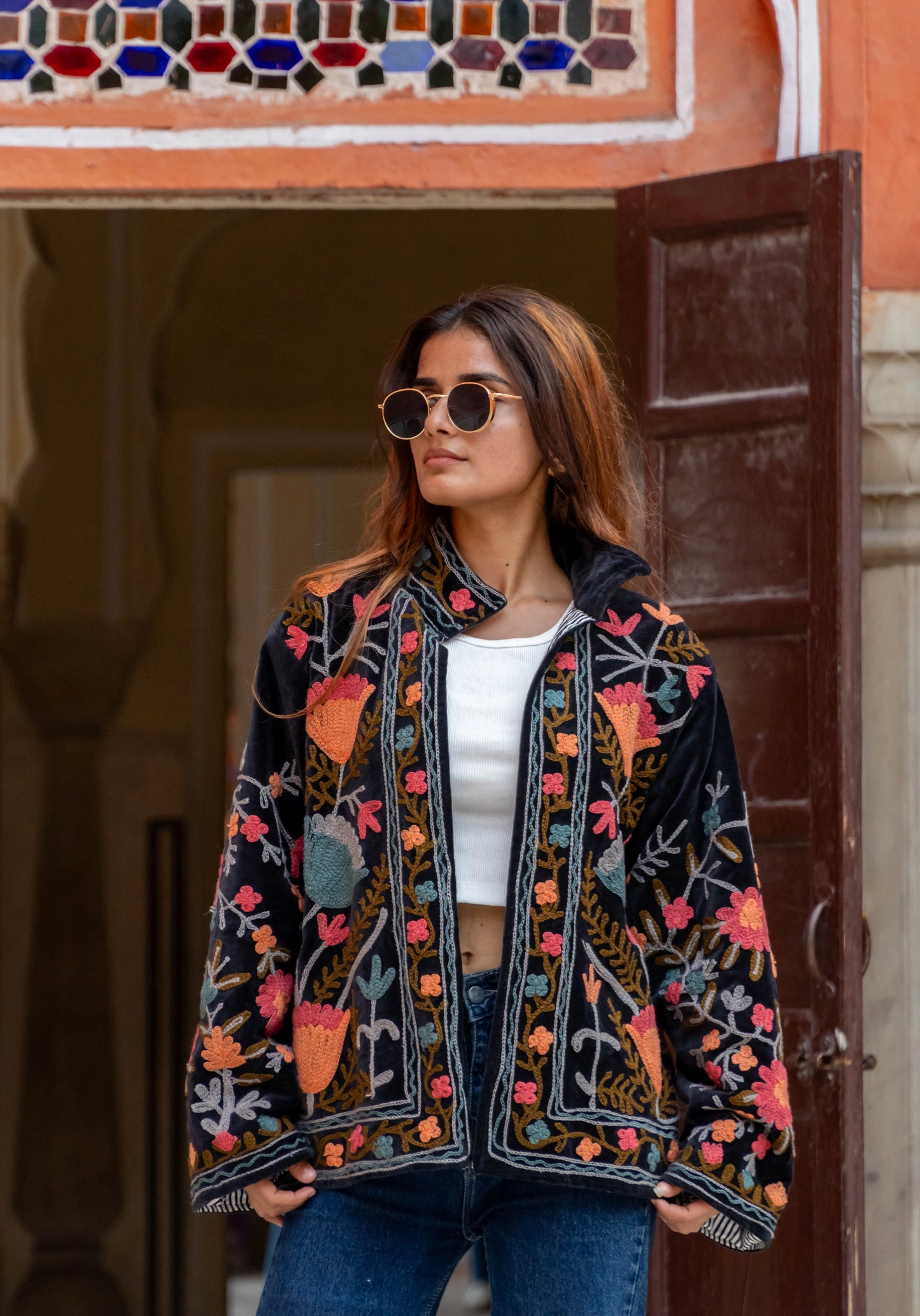 Veste Brodée NOIRE - Rouge Corail