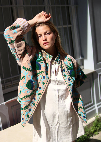 Veste Brodée BEIGE, velours & broderies bleu vert
