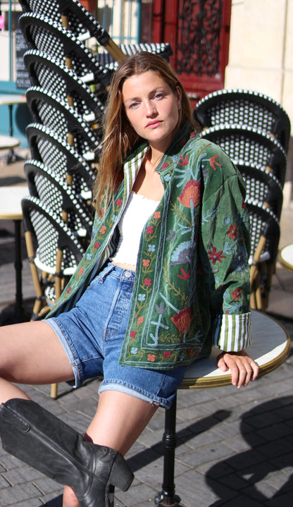 Veste Brodée VERTE, velours & broderies multicolores