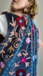 Gilet Réversible en velours brodé – Gris Foncé Bleuté