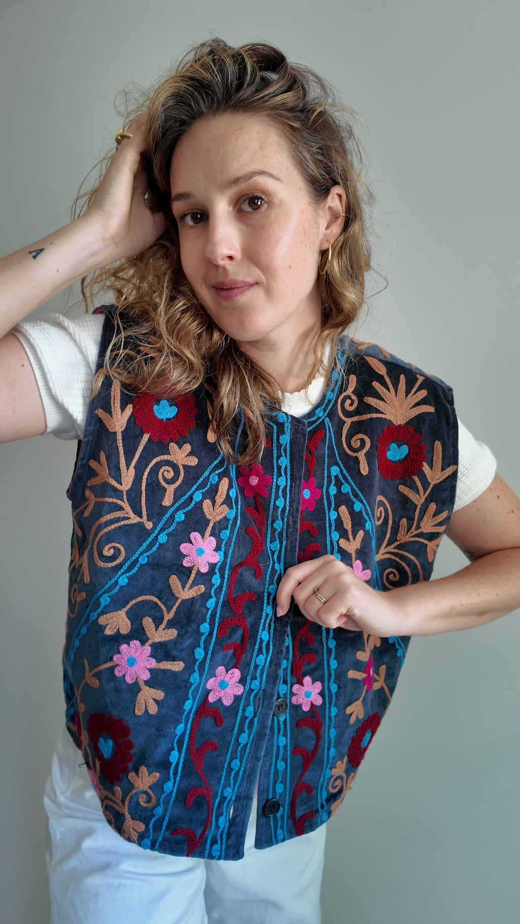 Gilet Réversible en velours brodé – Gris Foncé Bleuté