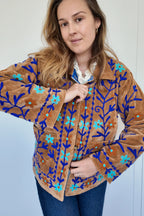 Veste en velours brodé Sonali – Camel