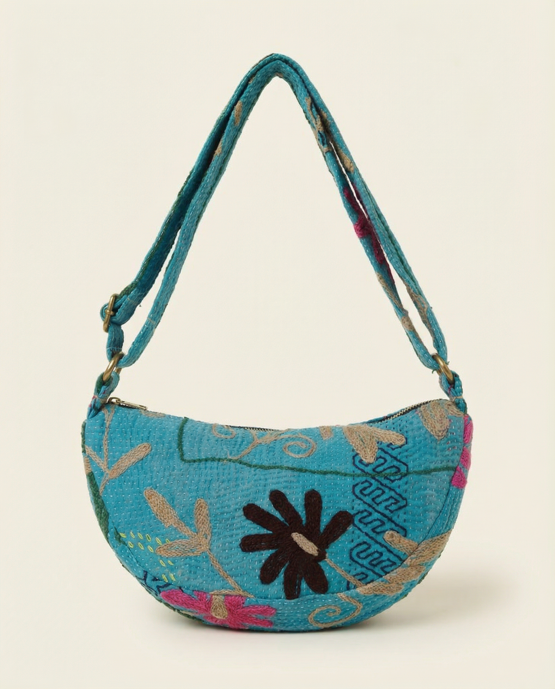 Sac Banane Kantha – pièce unique upcyclée