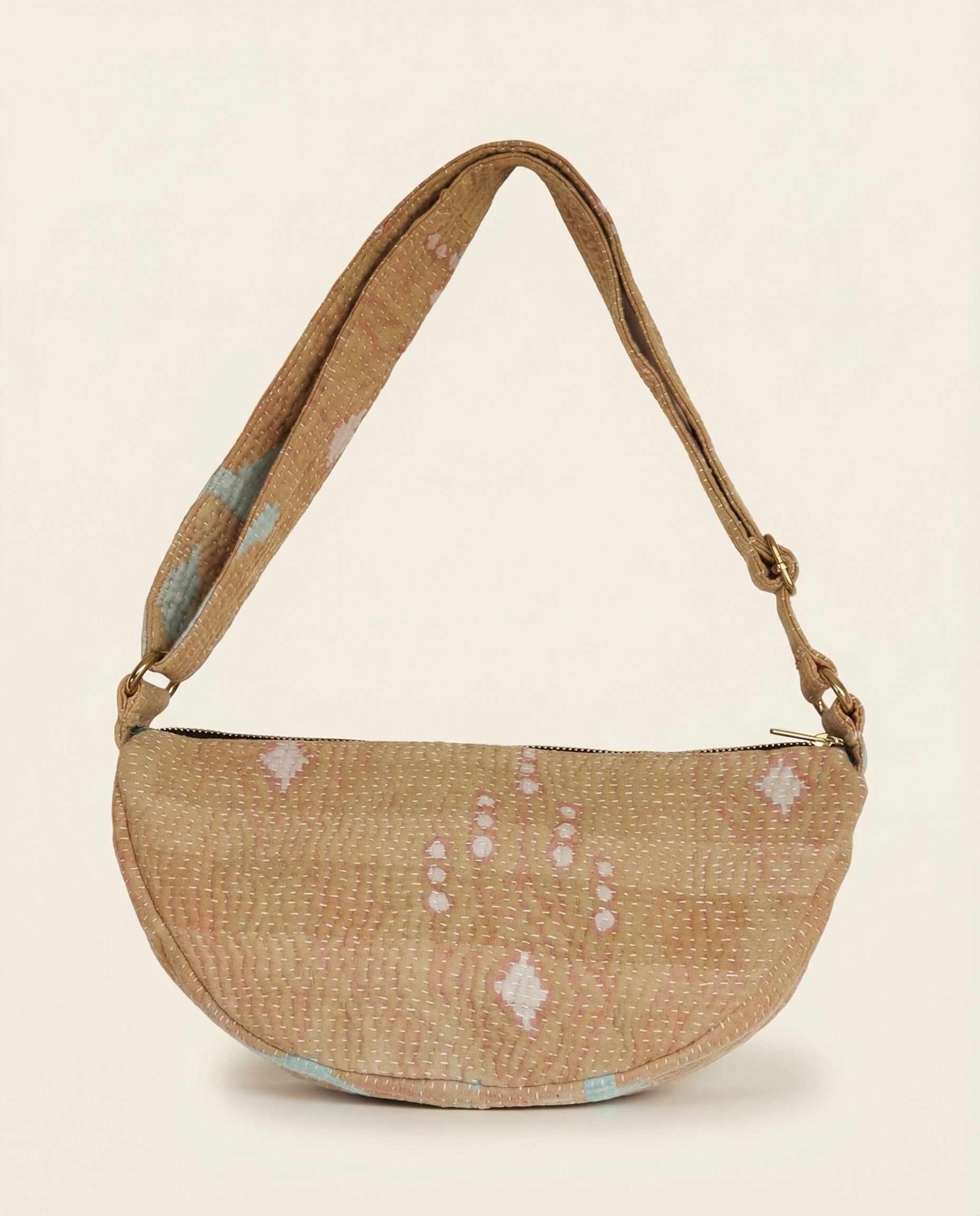 Sac Banane Kantha – pièce unique upcyclée