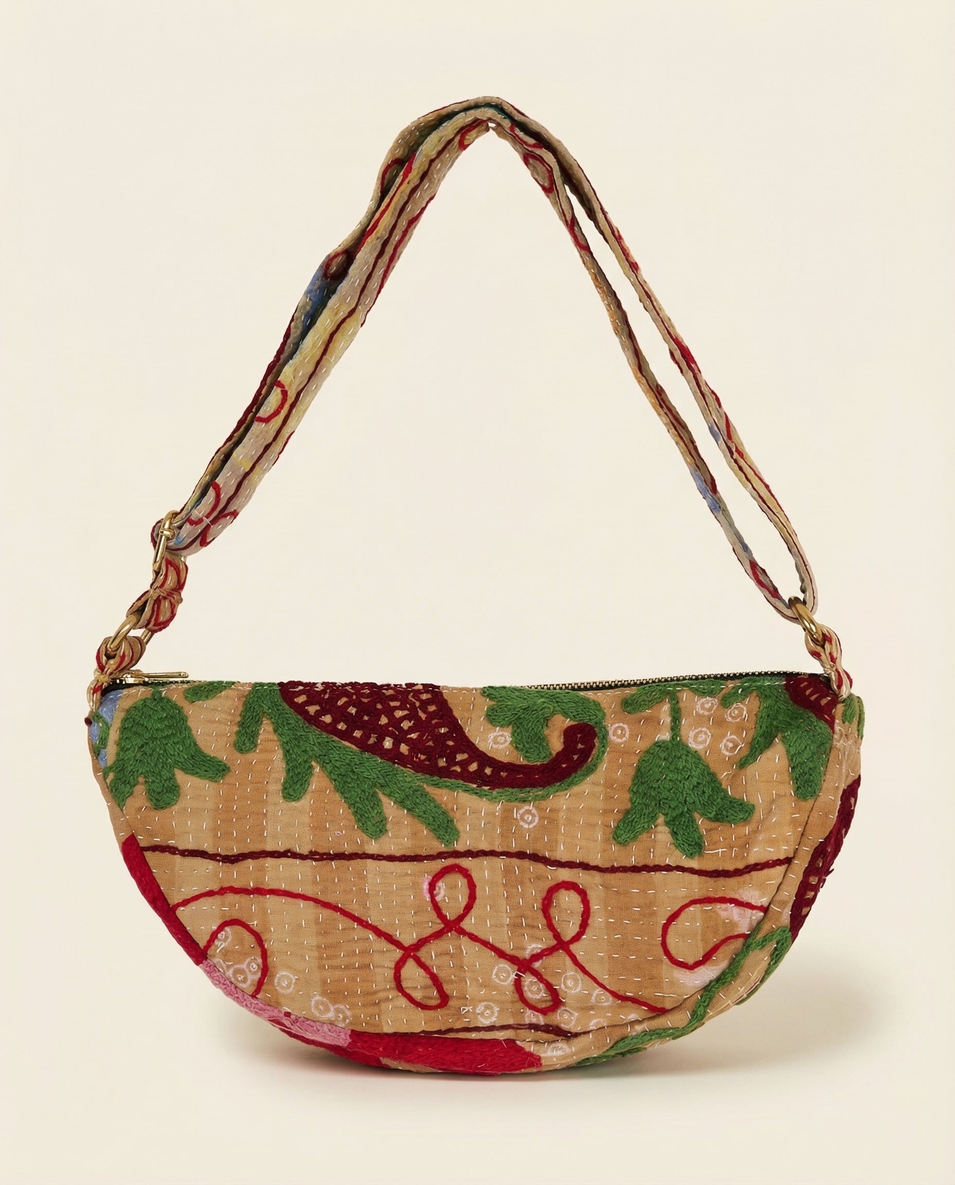 Sac Banane Kantha – pièce unique upcyclée