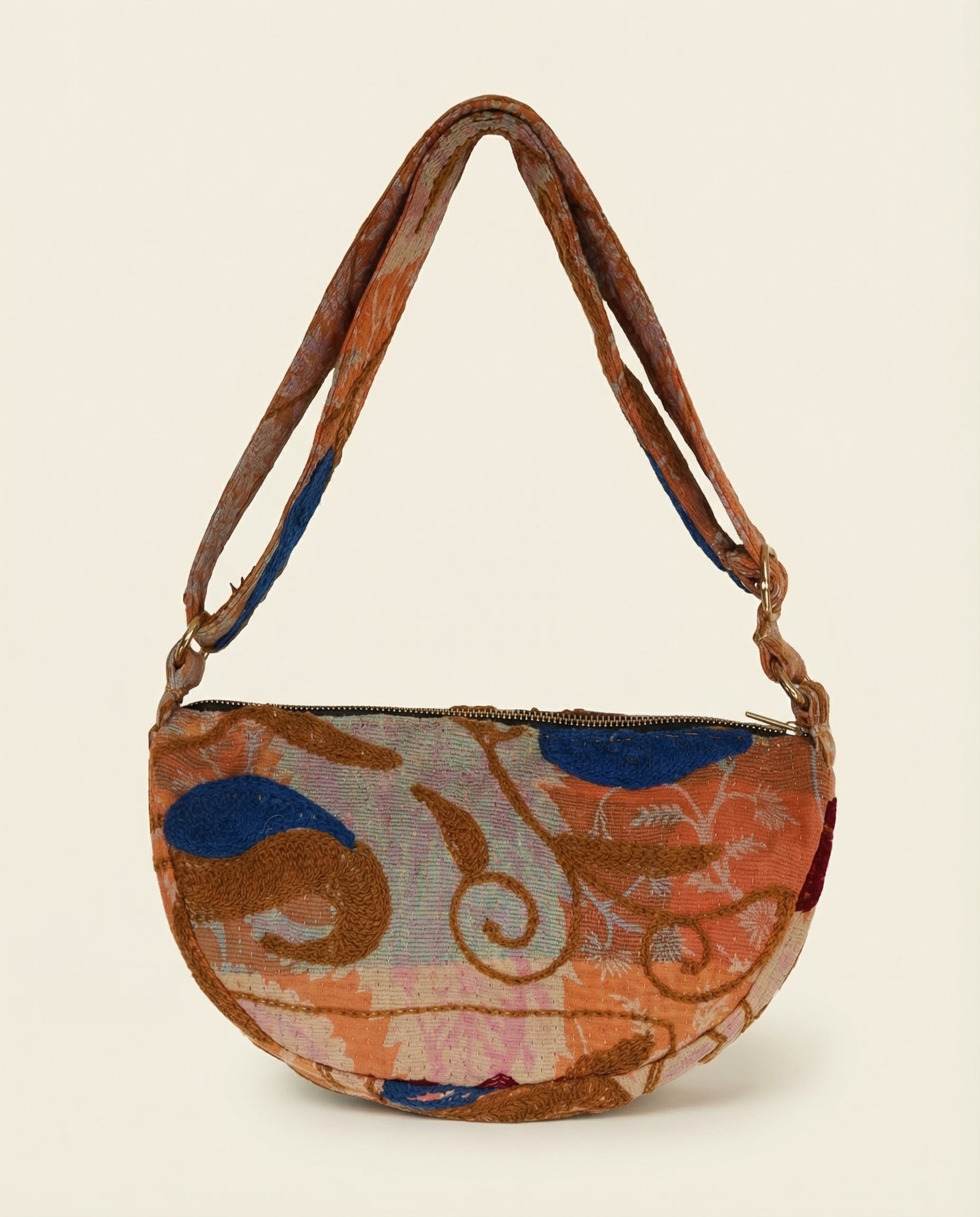 Sac Banane Kantha – pièce unique upcyclée