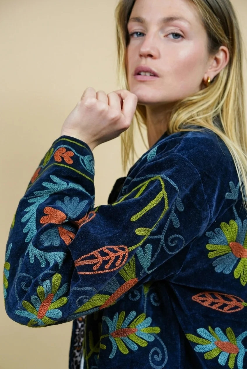 Veste Tara Noire Bleutée