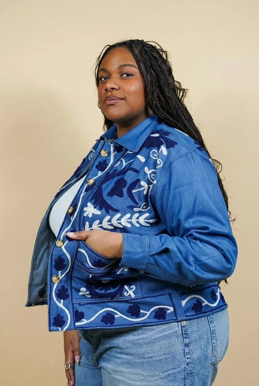 Veste en jean brodée Anaya