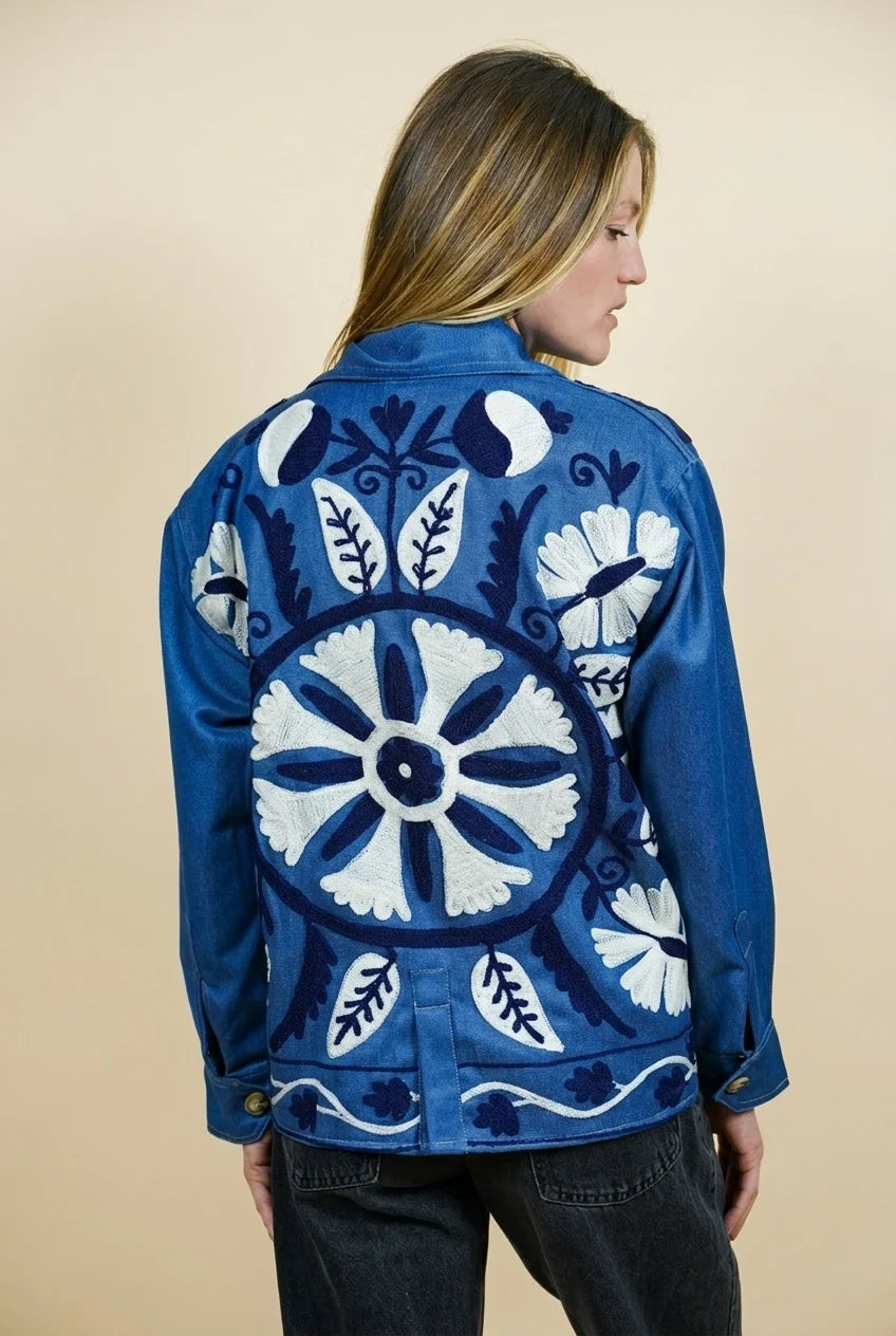 Veste en jean brodée Anaya