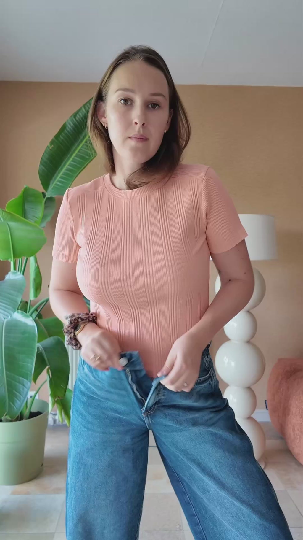 Veste en velours brodé Poupée Rousse × Red Macchiato – Rose Pêche